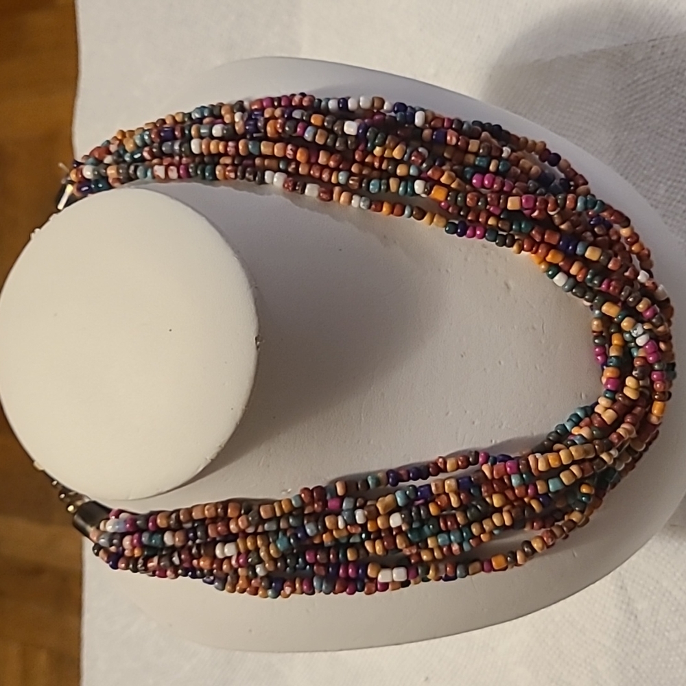 Beautiful  necklace for all occasions multiple colors